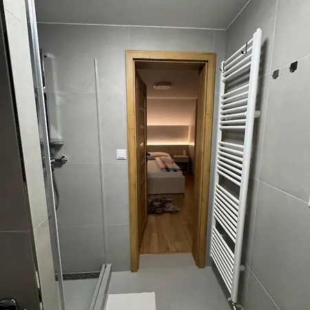 Holiday home Drevenica Skye