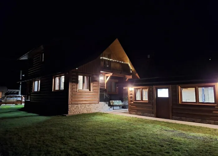 Casa de Férias Drevenica Skye